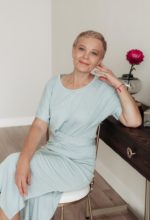 Agence matrimoniale rencontre de ELENA  femme russe de 54 ans
