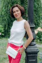 Agence matrimoniale rencontre de LILIYA  femme russe de 52 ans